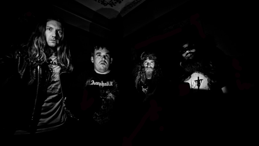 BLACK BREATH – Earsplit Compound