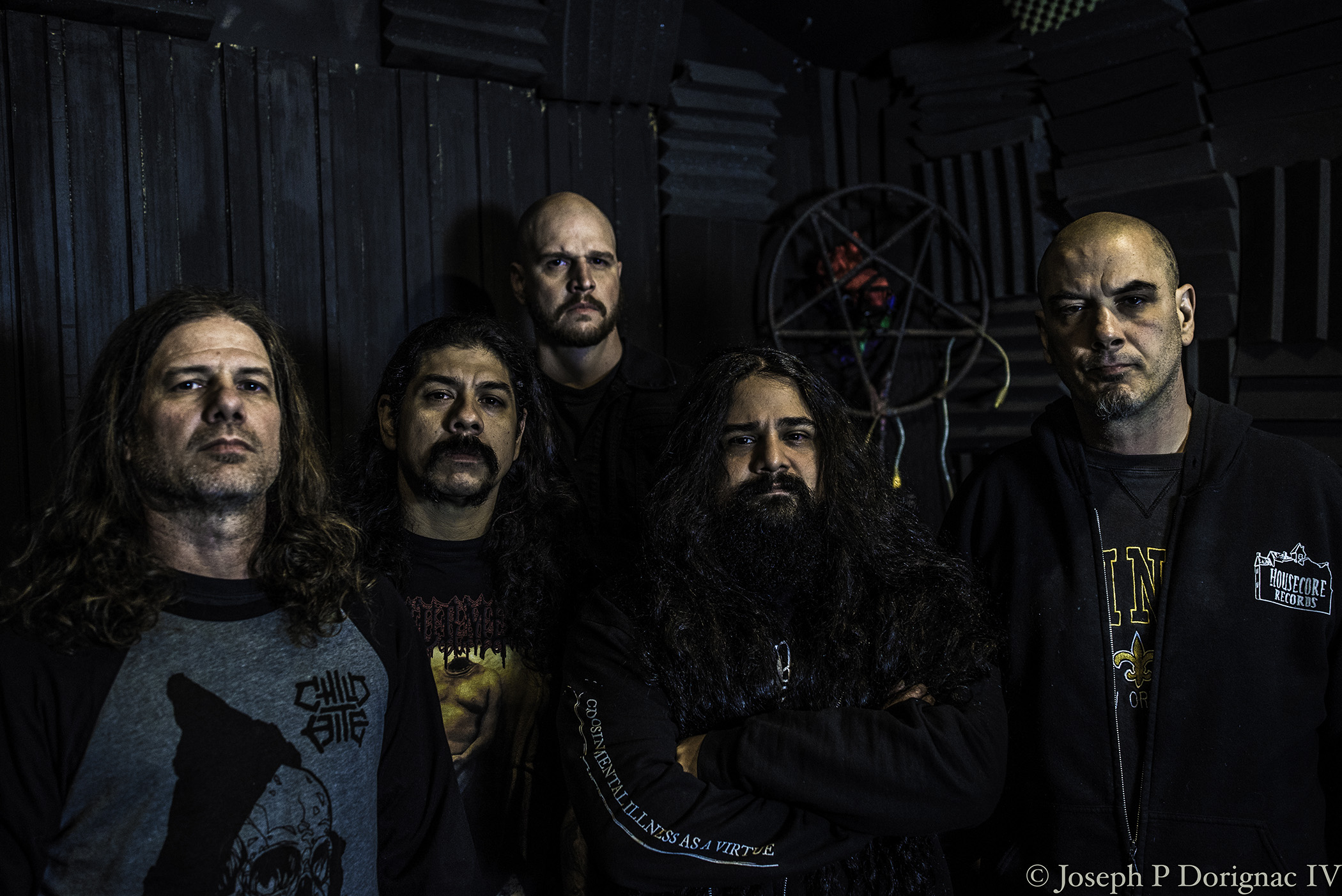 PHILIP H. ANSELMO & THE ILLEGALS Welcome Former Cattle Decapitation ...